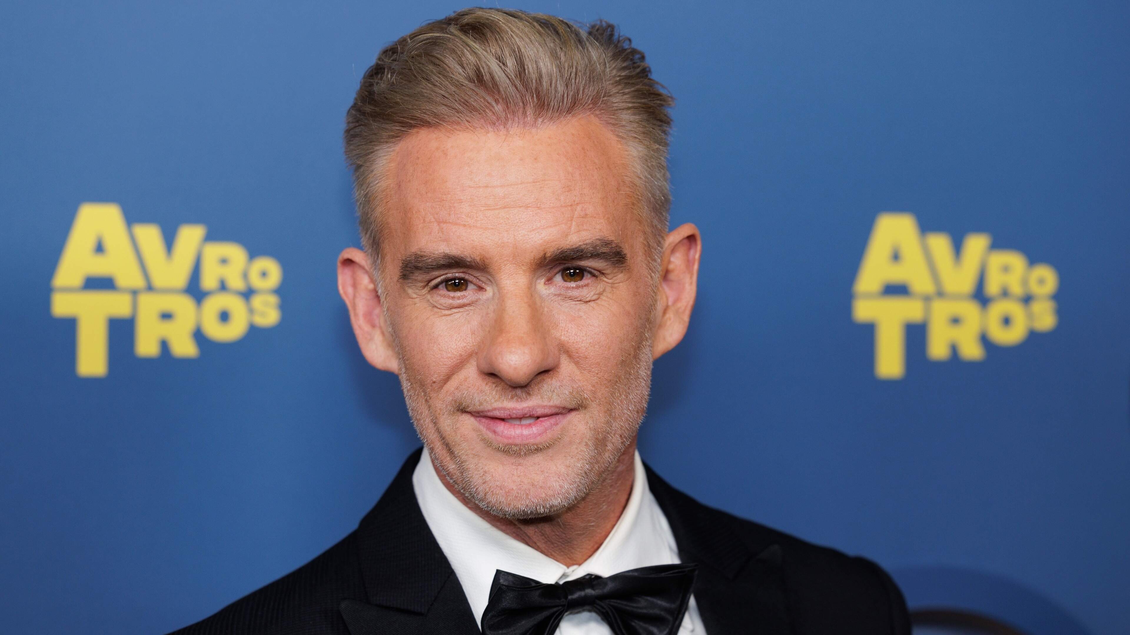 Art Rooijakkers reageert op dramatische kijkcijfers Survive your family: ’Balen’